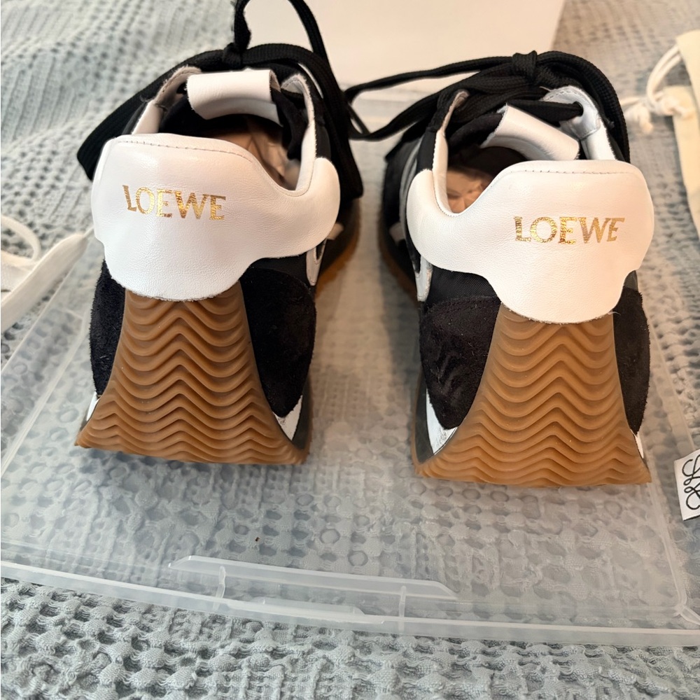 Loewe Flow Runners Black & White women’s sneakers size 37 - Picture 6 of 12